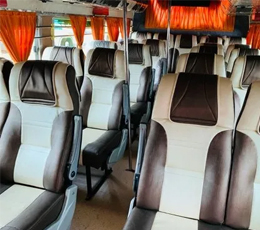 26 seater bus