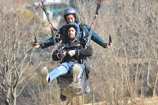 Paragliding in Solang Valley