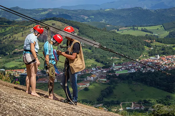 Ziplining in Solang