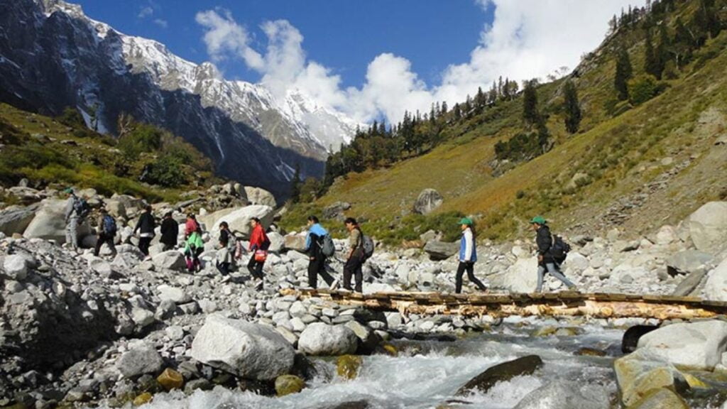 Beas-Kund-Trek - one of the best trekking places in Himachal