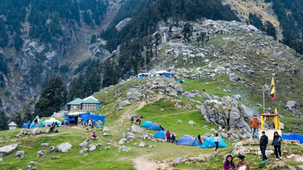 Trekking places in Himachal